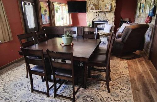St. Joseph House | Waterfront 2 Bdrm Cabin with Best Sunset View and Huge Yard