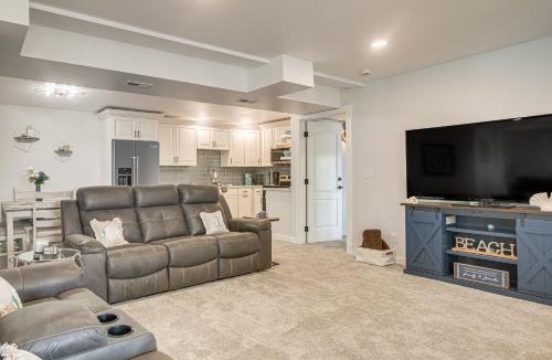 Port Hadlock House | Waterfront PNW Escape w/Deck & Beach Access!