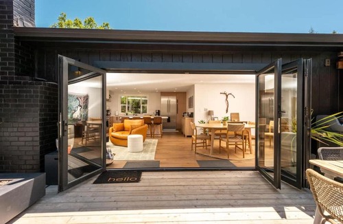 Geyserville House | Wc Oasis With Hot Tub - Wine Tastings Included