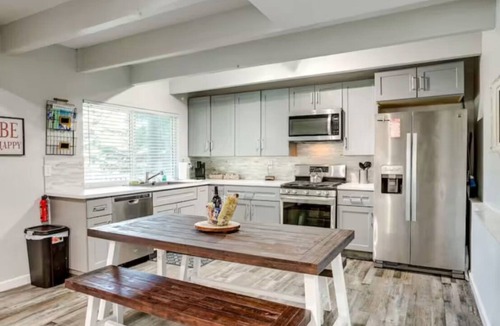 Twin Peaks Cottage | Welcome to Twin Pines Cottage!