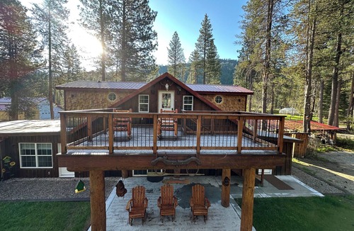 Darby Apartment | West Fork Hideaway