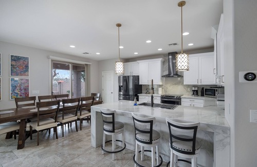 Glendale House | Westgate Retreat, Family & Pet-Friendly 4BR Home