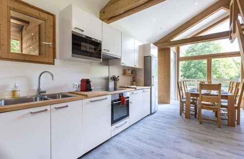 Nancroit Apartment | Wifi, 3rd floor, view valley, terrace, parking, tv, ski locker, 120m², Peisey-Vallandry
