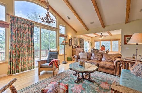 Lake Arrowhead House | Woodland Cabin in Lake Arrowhead: W/Two decks
