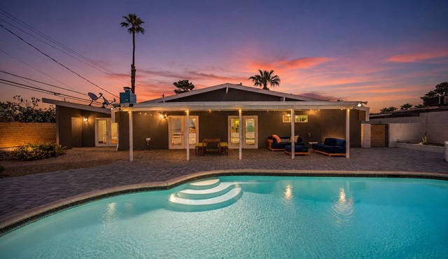 𝜗 Paradise Palms, Private Pool Oasis near STRIP