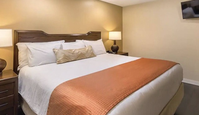 1 Bedroom Suite at Scottsdale Golf Resort