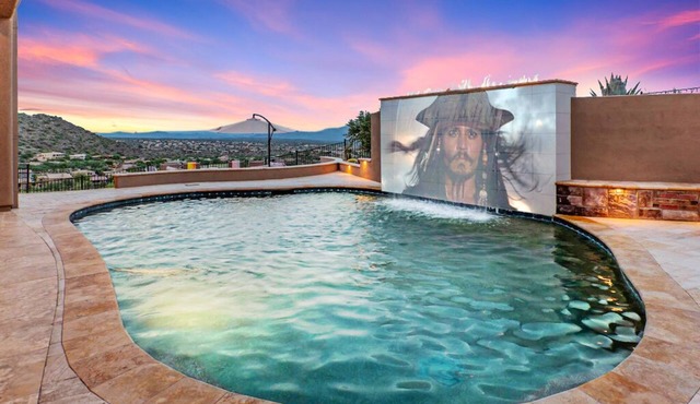 #1 BEST VIEWS 7500 SF Mansion W/MOVIE Pool, Game Room, 11 King Beds, Fountain!