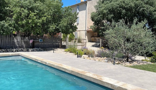 12th century house on a former farm in La Roque-d'Anthéron