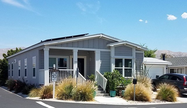 $140 per night. 3BR 2BA Home 10 MIN TO PALM SPRINGS ● Gated Security Community ●