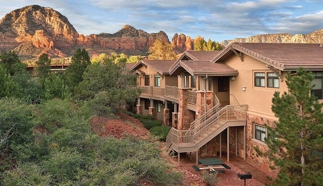 1BR Escape | Hike Red Rock Trails in Sedona