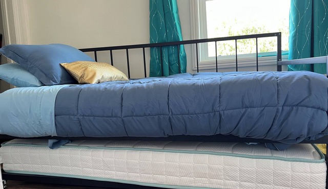 2-bedroom house in Riverside