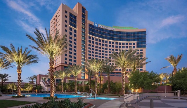 2Bed/2Bath Deluxe Unit Desert Blue Margaritaville, Las Vegas!