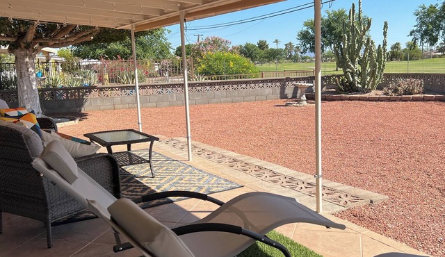 3 bd in 55+ community on north golf course in Sun City AZ with golf cart rental