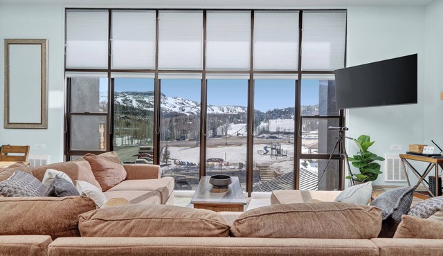 3-bedroom Penthouse Suite - Private Condo in the Beautiful Hilton Cedar Breaks