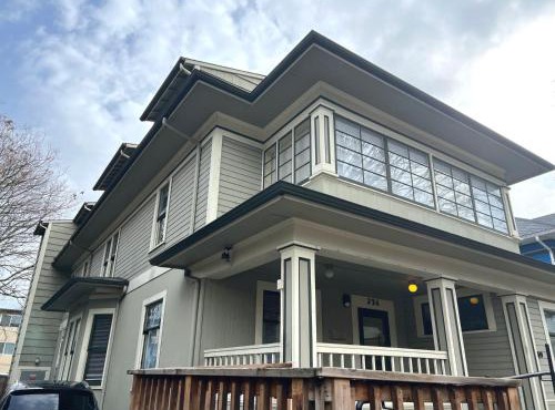 376 Eugene Guest Rooms in Eugene