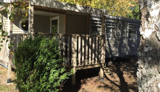 38m² Mobile Home with Terrace for 6 People in Luynes