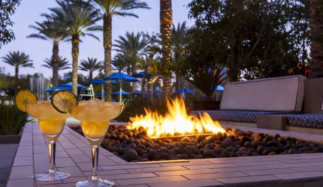 3BD/2Bath - Gorgeous Desert Blue Resort in Las Vegas! Deluxe Unit!