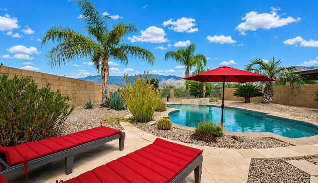 3BR w private pool, mountain views, gazebo in Oro Valley
