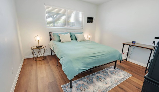 4B 2B Home in Carson Near Harbor UCLA Hospital