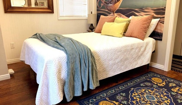 4BD Disney themed home w/ parking, 10 mins to SLC in Holladay