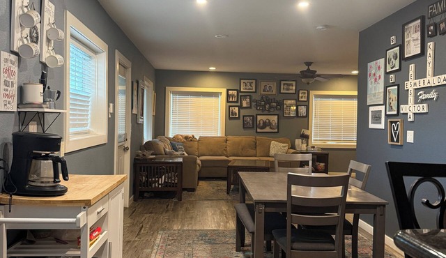 A Comfy, 1 bedroom, - 1 shared bathroom south