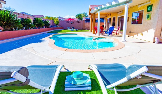 Amazing stay in delightful North Las Vegas with AC, pool, and spa