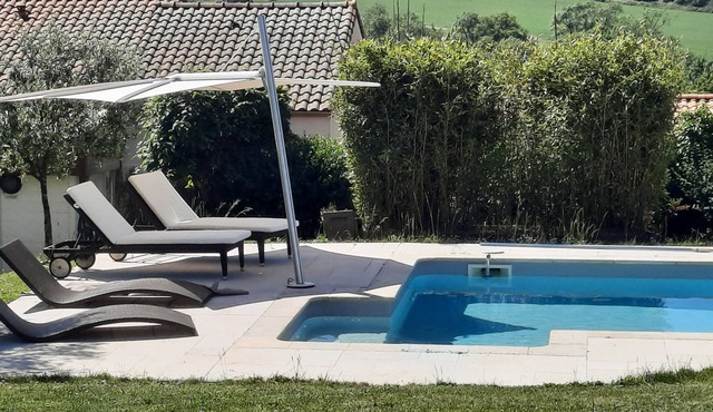 Architecturally designed house nestled among the vineyards of Nantes in Vallet