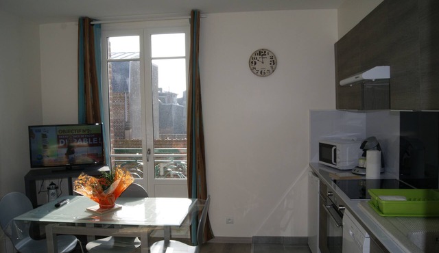 Asylum Single Apartment in Mers-Les-Bains