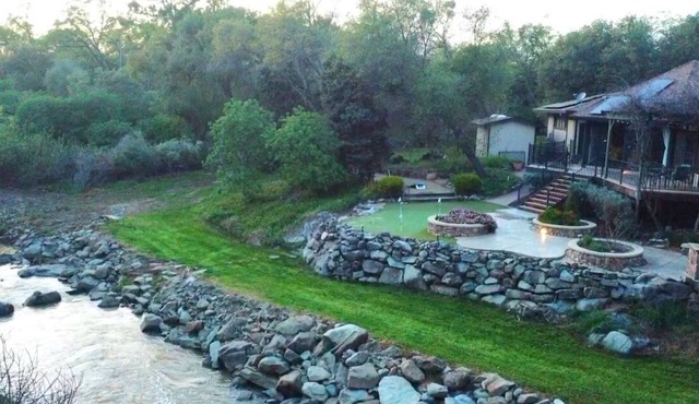 August specials Private Riverfront Retreat Hot Tub Near Wineries & Trails in Auburn