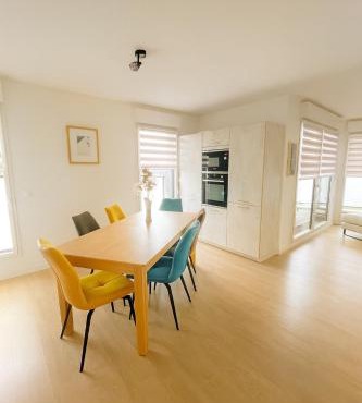 Balcon sur docks - 4 lits - 4 beds in Le Havre