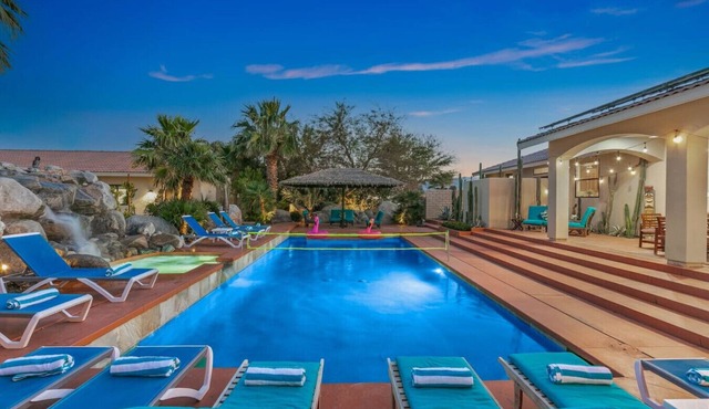 Bar,Basketball,Pickleball,Privacy,G’room,Sleeps20