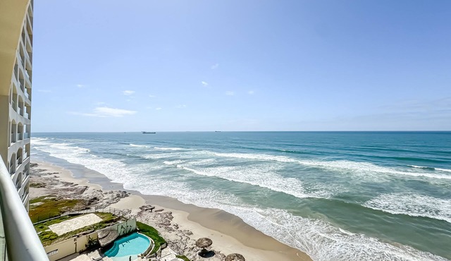 Beachfront Escape-Mar y Sol Condo-7thFlr-Rosarito in Playas de Rosarito