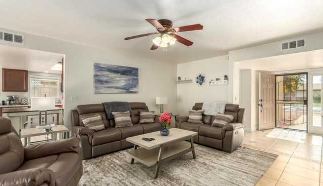 Beautiful 5 Bd 2 Ba/Cubs/A's/Downtown Mesa/ASU/RV in Mesa
