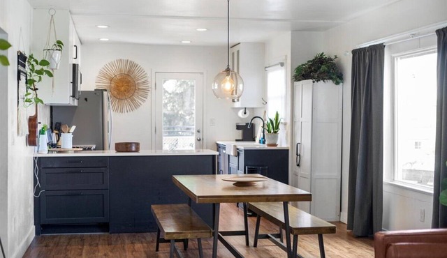 Beautiful BOHO Home by Beach, Downtown + Shops