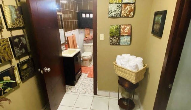 Beautiful spacious house great for big groups 7 min from the beach in Puerto Peñasco