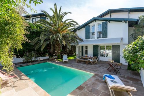 Biarritz - Quartier Saint Charles - Golf - Piscine in Biarritz
