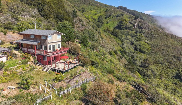Big Sur Hideaway w/Hot Tub, Ocean Views in Big Sur