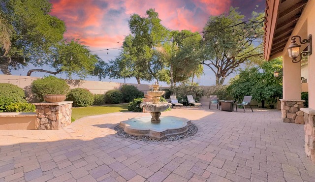 Biggy Home. Sleeps 12. Mayo Clinic, Desert Ridge, TPC Golf! Discount!