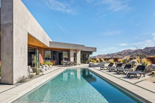Cactus Cove by Fieldtrip - 4bd villa w Pool Spa and Views
