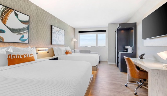 Cambria Hotel Burbank Airport