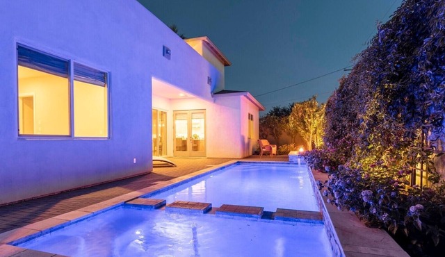 Camelback Dwelling-Private Pool/Spa-In Old Town