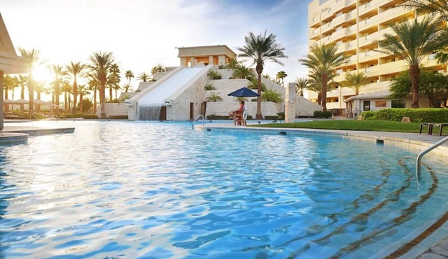 Cancun Resorts - Las Vegas 2 Bedrooms 2 Baths. Sleeps 6