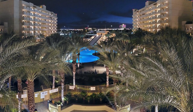 Cancun Resorts- Las Vegas 2 Bedrooms, 2 Baths. Sleeps 6