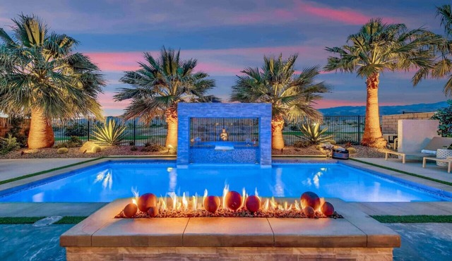 Casa Tranquila, Amazing heated pool/spa. Epic mountain/golf course views