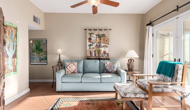 Catalina Foothills Townhome with Mountain Views