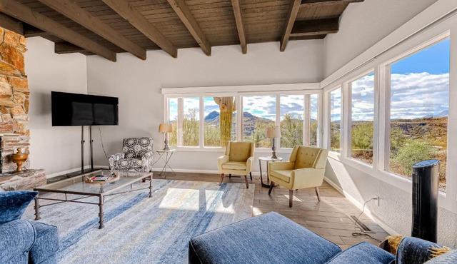 Cave Creek Retreat