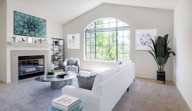 Charming 1BR Escape at Deer Valley w Pool in San Rafael