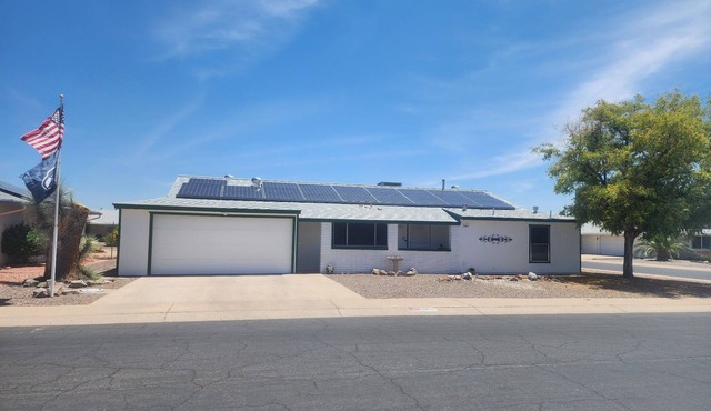 Charming 2-bedroom House with WiFi and AZ Room in Fabulous Sun City