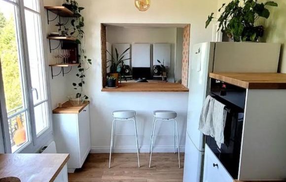 Charming apartment bordering Versailles in Buc