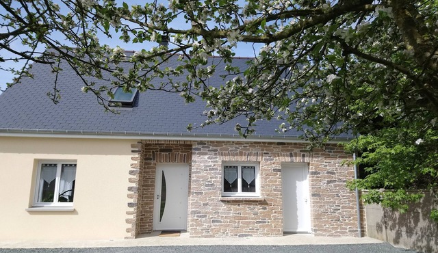 Charming cottage near the sea in Saint-Germain-sur-Ay